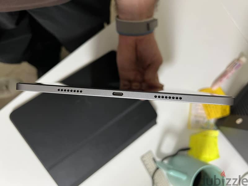 iPad Pro 11-inch 4th Generation – M2 3