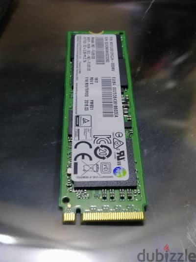 Samsung NVMe 512GB (Health 100%)