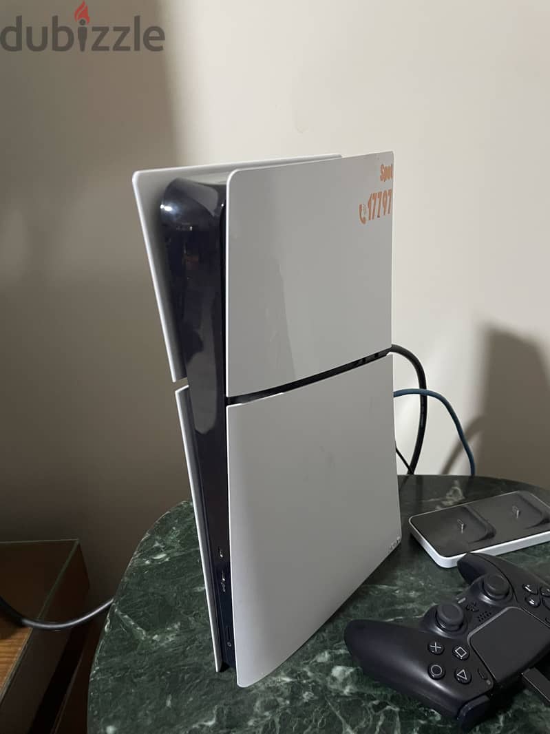 PS5 slim 1