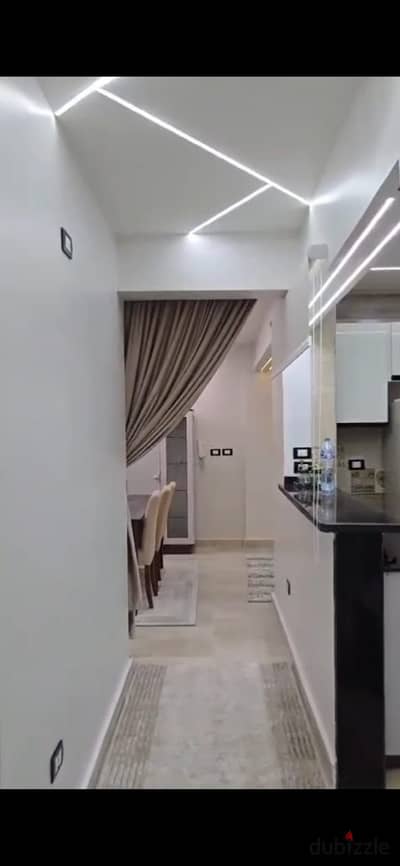 شقة لقطة للإيجار مفروش بالكامل ومكيفة بكمبوند جنة مصر التجمع قريبة للبوابة موجود كل الخدمات ومواصلات