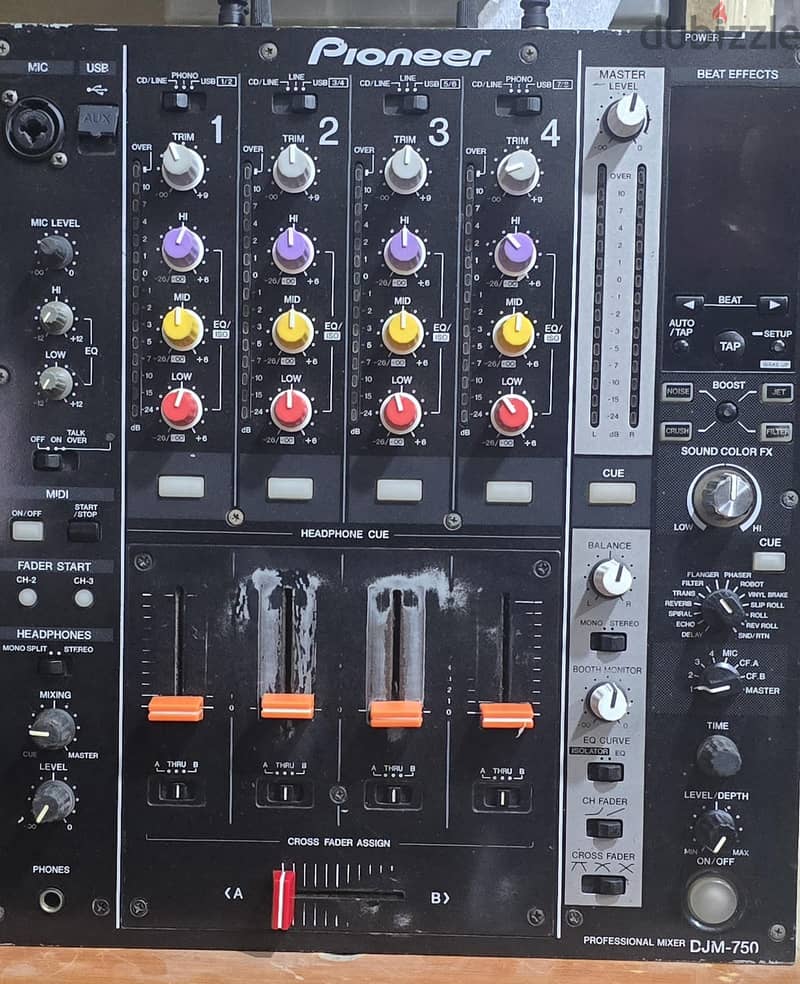 DJM 750 1