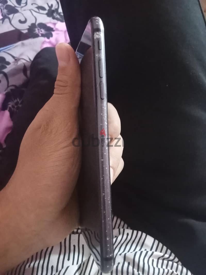 آبل - آيفون 8 بلس 3