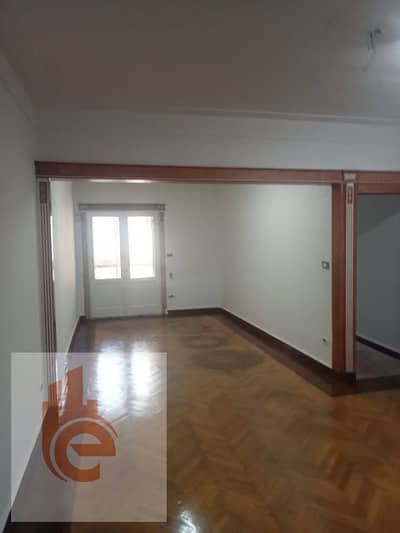 Administrative office on Abu Qir directly in Janaklis