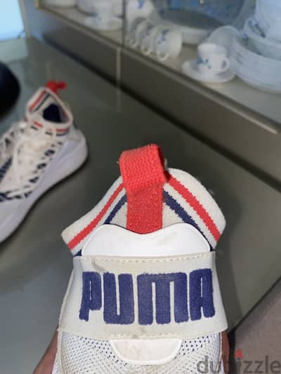 للبيع كوتشي أوريجينال PUMA TSUGI Jun Sport Stripesمقاس 45