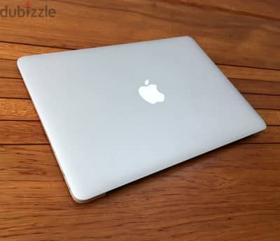كالجديد لابتوب ابل Apple Macbook Air مشتره من فرنسا
