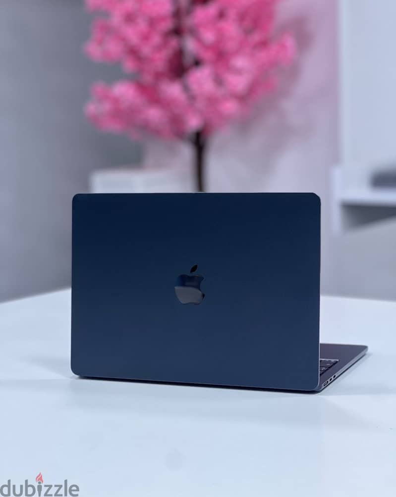 Macbook Air M4 2025 MDM 1