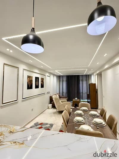 Furnished apartment for rent in an upscale residence in a very distinguished location in One Katameya Compound, directly on the Maadi Ring Road near Mohamed Zaki Square, close to all services and transportation, and Carrefour Ring Road 5 minutes to Nasr City and Fifth Settlement.