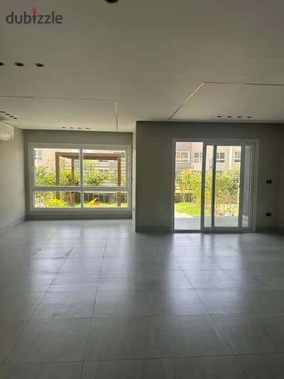At a bargain price for a ready-to-move-in apartment in front of Mountain View and next to Mall of Arabia from Arkan