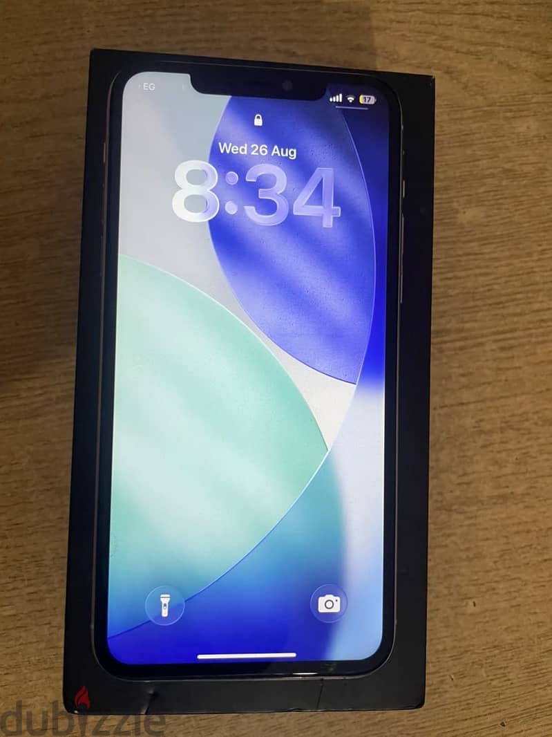 Apple - iPhone 11 Pro Max 2