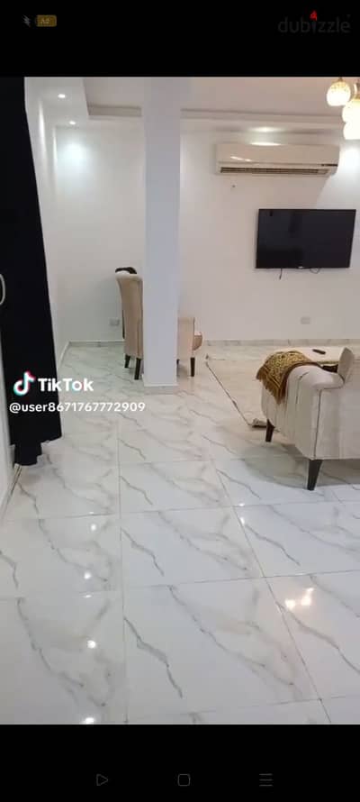استديو للايجار المفروش للسكن الراقي بموقع متميز بزهراء المعادي شارع الخمسين الرئيسي أمام استرب 1 مول ومول الخمسين بالقرب من جميع الخدمات والمواصلات والمطاعم والمقاهي السعر شامل الخدمات