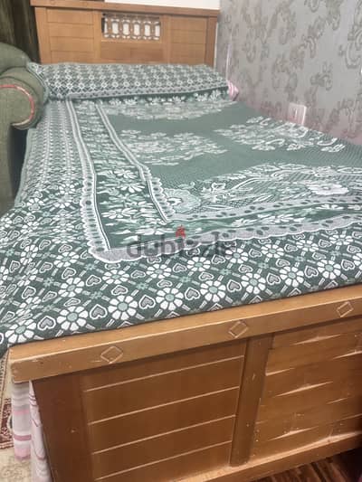 ٢ سرير ١٢٠ متر