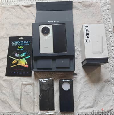 Honor Magic V3