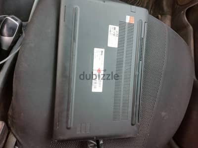 DELL latitude7480 core i 5 g 6  hard 512 ssd ram 8