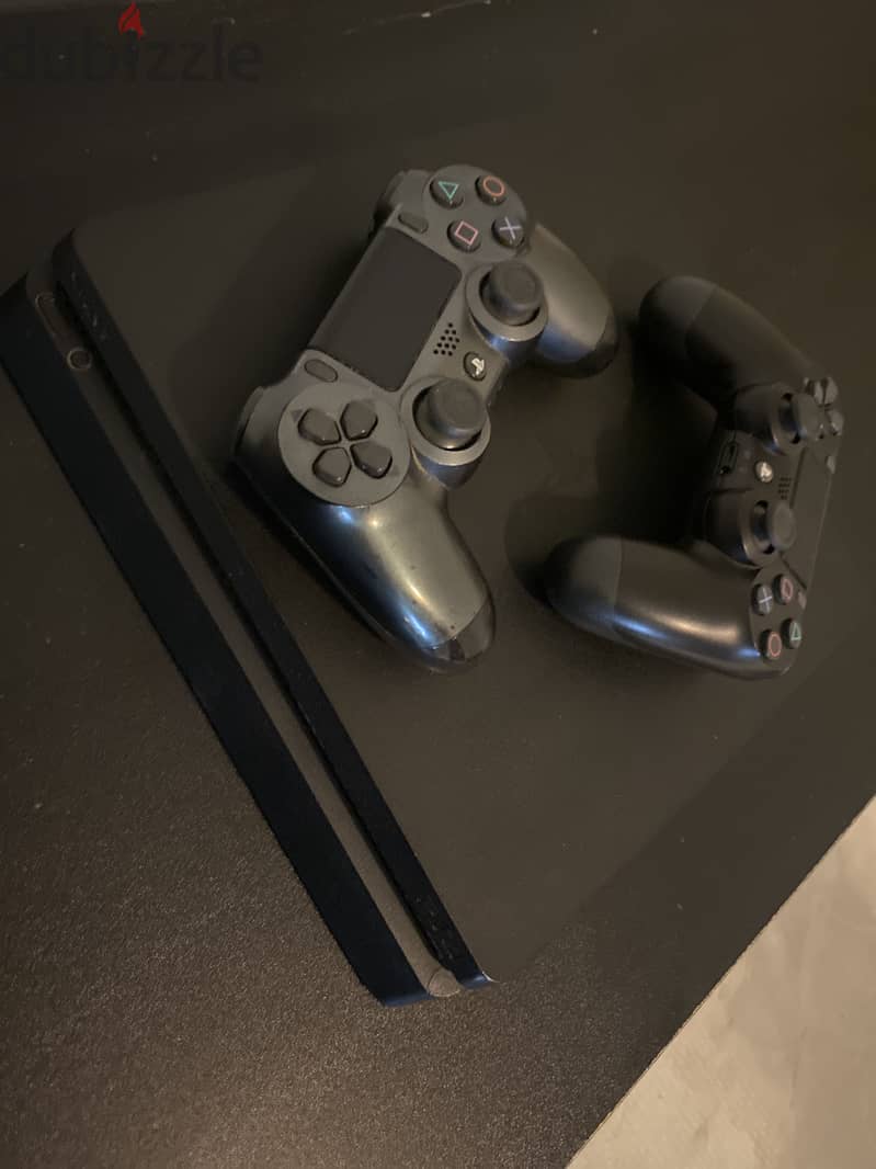 used PS4 4