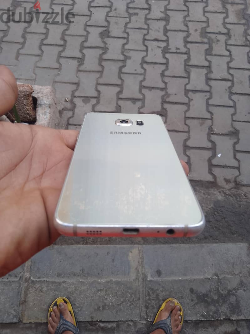 Samsung S6 Edge Plus 6