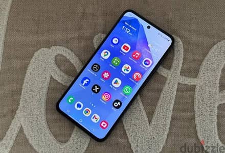 Samsung A55 5G فلاجشيب حالة ممتازة جدا