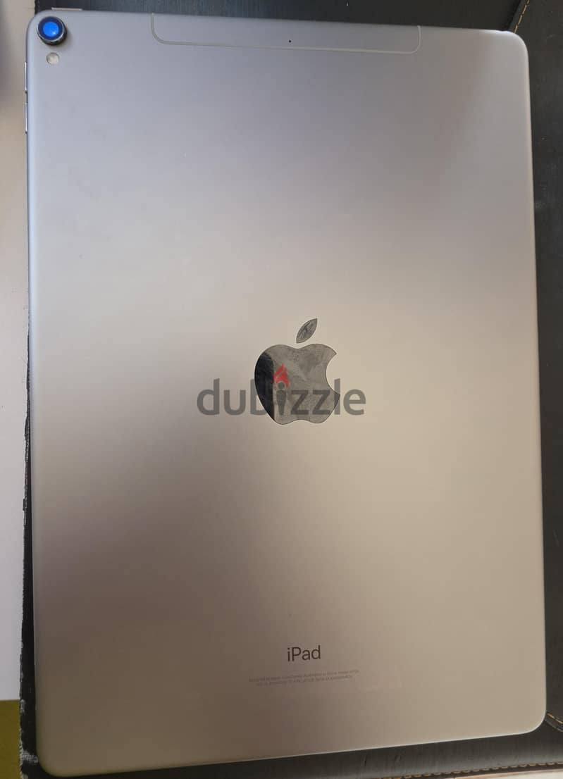 apple ipad pro 10.5 year 2017 sim+wifi 1