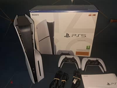 PS5 Slim CD with 2 Controllers and 10 Games