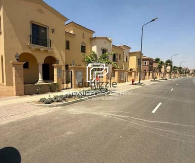 Corner Townhouse | City Gate Prime Location