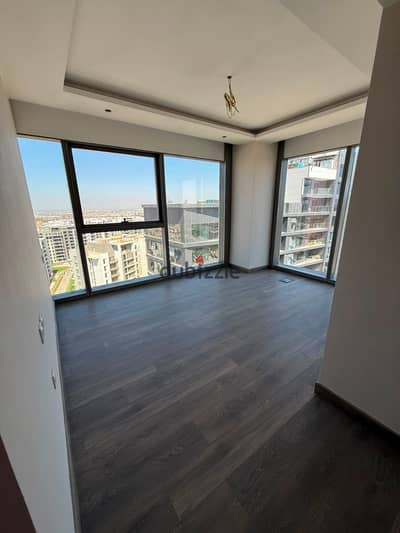 Apartment for sale, resale, Ready To Move from direct owner. 158 m,special finishing price lower than the company price in ZED WEST.
