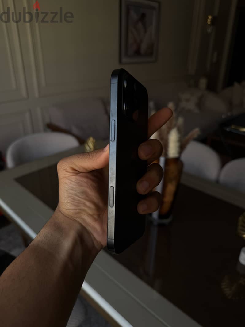 Apple - iPhone 16 Pro Max 2