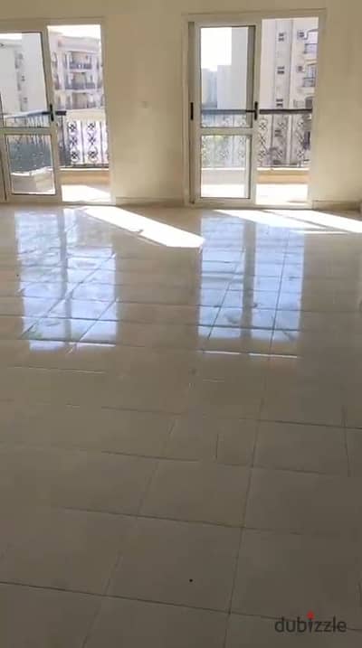 162-square-meter apartment for sale in Al Rehab City, next to the Eastern Market.