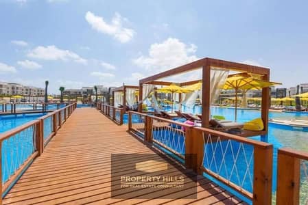 Fully finished chalet received on the beach in Sidi Abdel Rahman, North Coast, next to La Vista Cascada