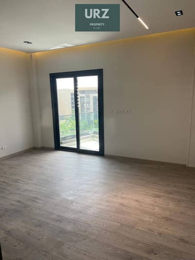 Two-bedroom apartment with a landscape view for sale in front of Spin Madinaty minutes away from Rehab District Mountain View Hyde Park