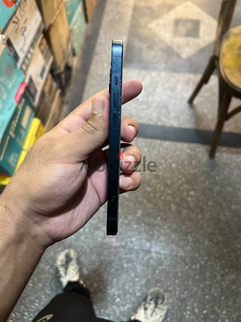آبل - آيفون 13 5