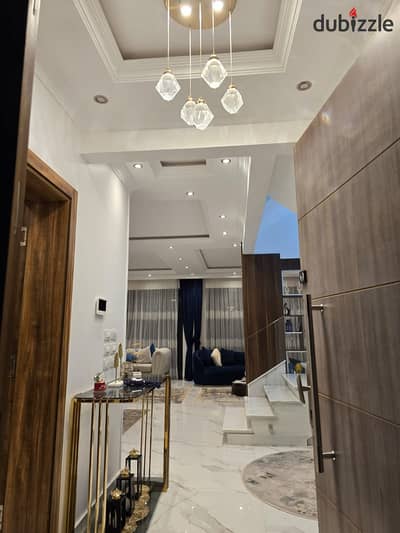 Luxurious Twin House for Sale in El Patio Zahraa, 200m BUA, 220m Land, 3 Bed, Rooftop Room, Prime View of Telal El Gazeera, Fully AC.