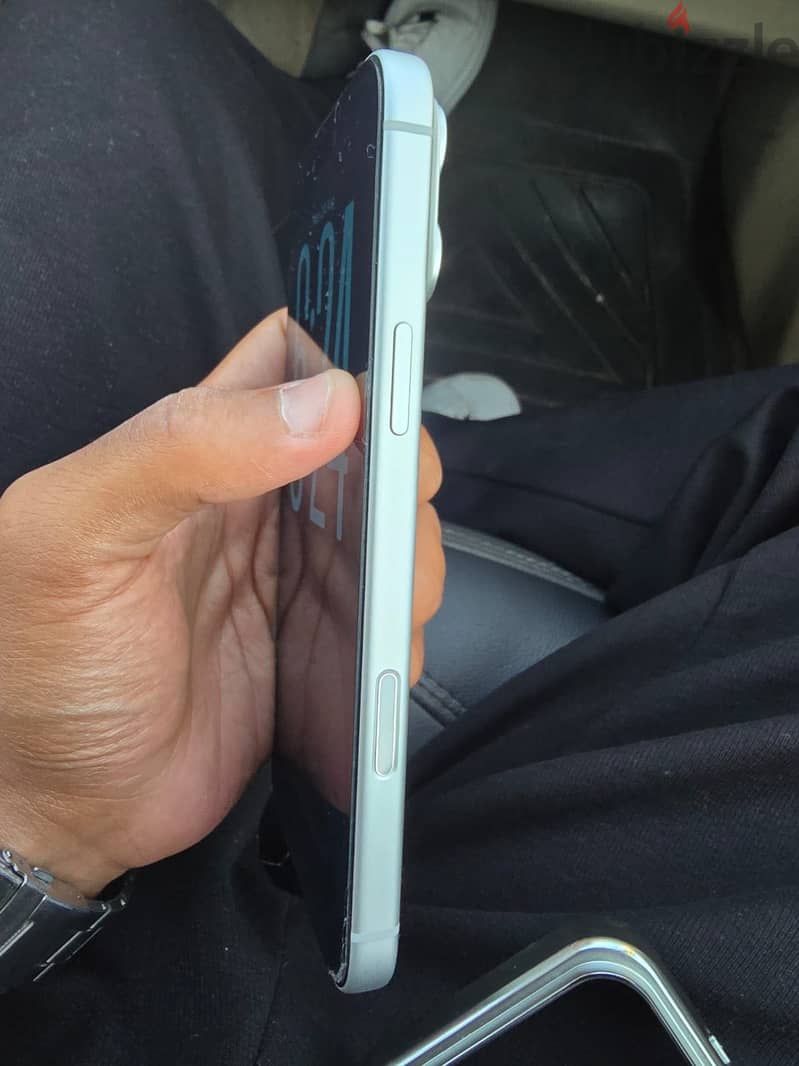 Apple - iPhone 17 Pro Max 2