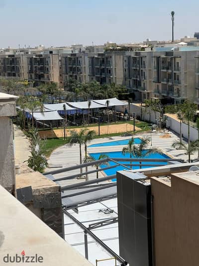 جاليريا مون فالي  بنتهاوس  195 متر مربع