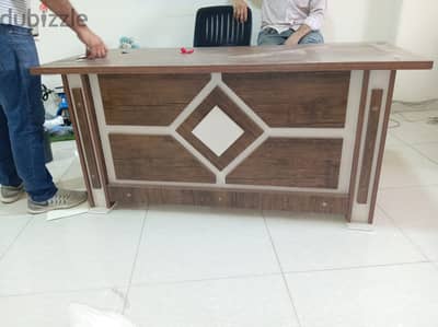عدد ٣ مكاتب مستعملة وحالة جيده جداا