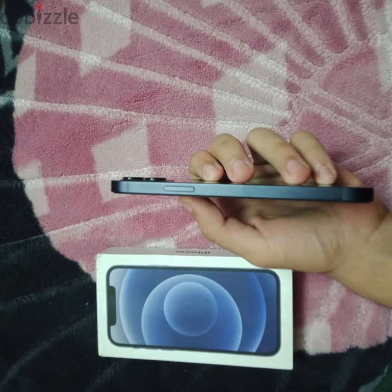 Apple - iPhone 12 2