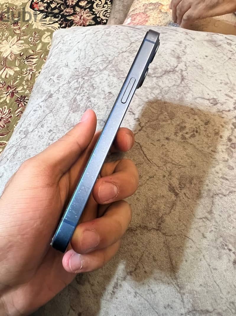 Apple - iPhone 13 1