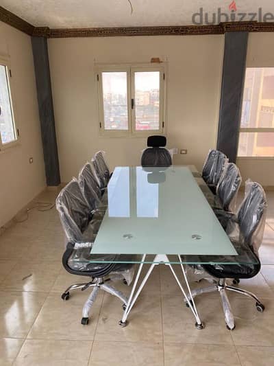 ترابيزه إجتماعات زجاج سيكوريت شاسيه معدن متاح جميع المقاسات