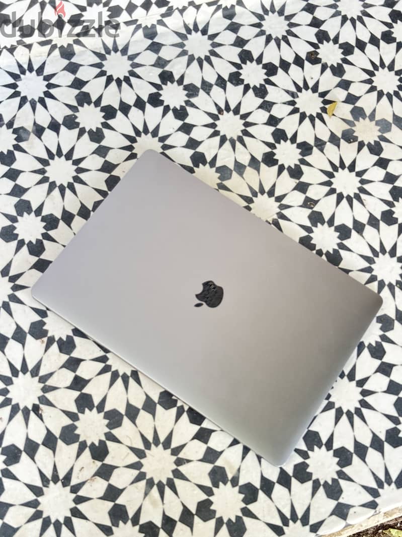 MacBook Pro 2019 4