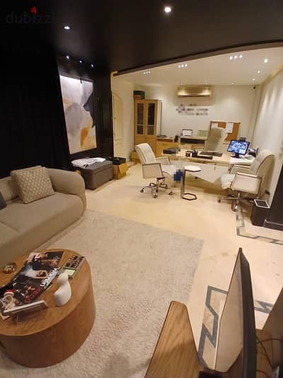 For Rent | Administrative Office 190m² – Nasr City Main El-Tayaran Street – Between Mostafa El-Nahas and the Seventh District