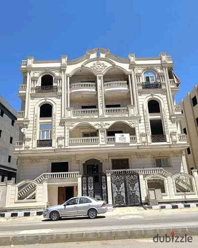Apartment for sale with immediate delivery with an area of 216 m²