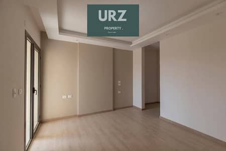 شقة 3 غرف + ناني روم prime location بالتقسيط او بخصم مميز للبيع في التجمع دقائق من هايد بارك التجمع الخامس و زد ايست و AUC التجمع الخامس وديستركيت 5