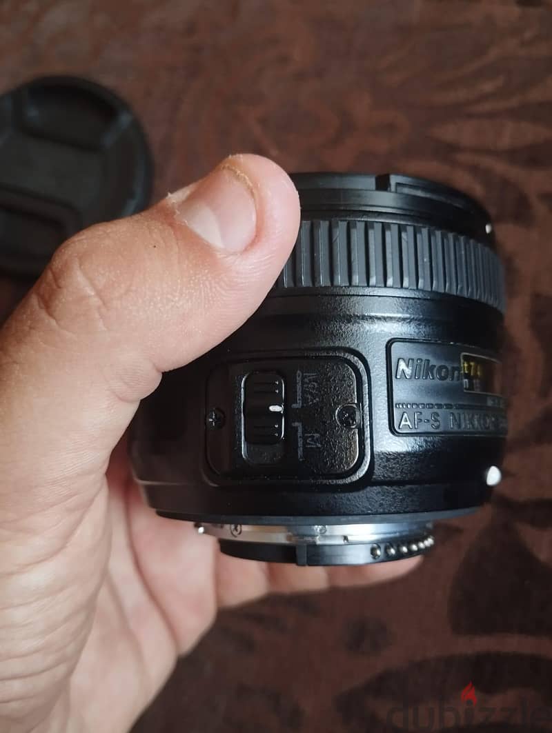 lens nikon 50m 1 8G 3