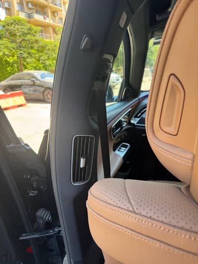 Mercedes-Benz E200 2024