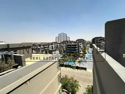 بنتهاوس تشطيب فاخر اول استخدام يري مساحات خضراء تشطيب فاخر جداً احسن كمبوند في التجمع Patio Oro La vista Developments