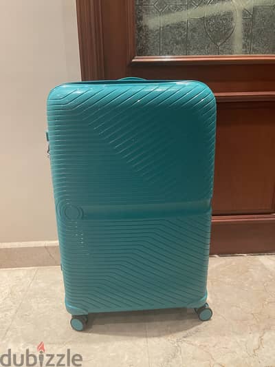 Travel luggage big size شنطة سفر حجم كبير