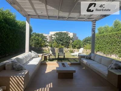 شاليه مفروش بالكامل بجاردن 500 متر للبيع في هاسيندا باي – الساحل الشمالي Hacienda Bay – North Coast
