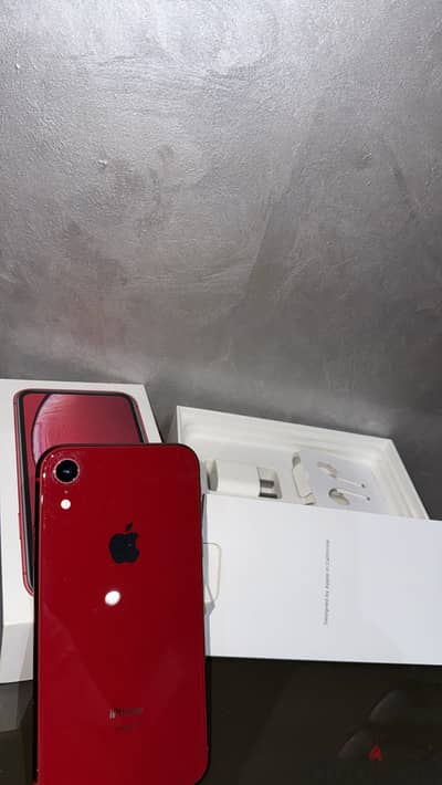 ايفون xr  ١٢٨ جيجا