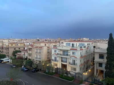 Deluxe apartment for sale in 5th settelement لدواعي السفر