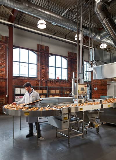 Complete food factory for rent in Al-Falaf Factory, New Cairo District