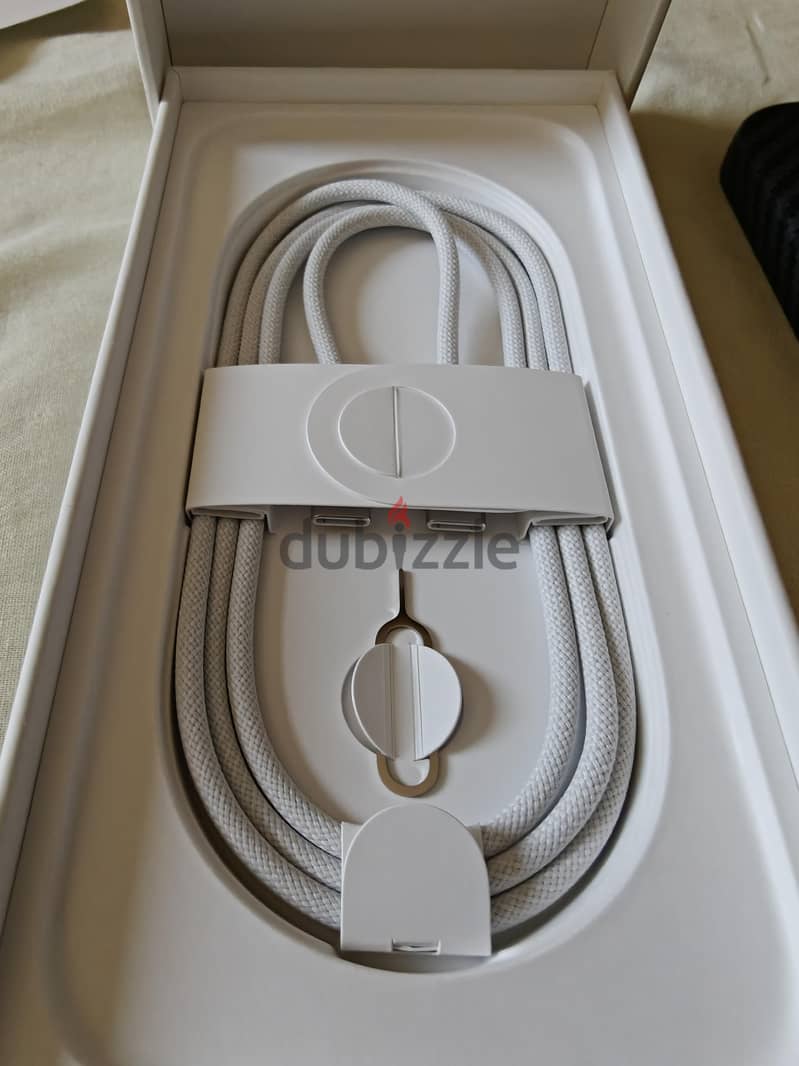 Apple - iPhone 17 2