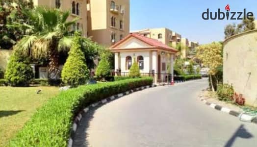 A shot at a great price, a spacious apartment with 4 bedrooms in Panorama Compound, Heliopolis Club neighborhood, Al Shorouk